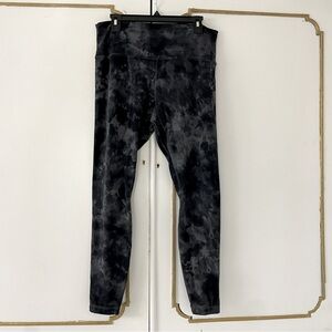 Lulu lemon Align black and gray